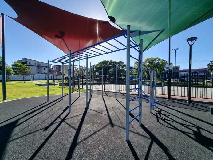 Raymond Park Outdoor Calisthenics Gym